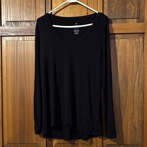 American Eagle Outfitters Black Long Sleeve V-Neck Top